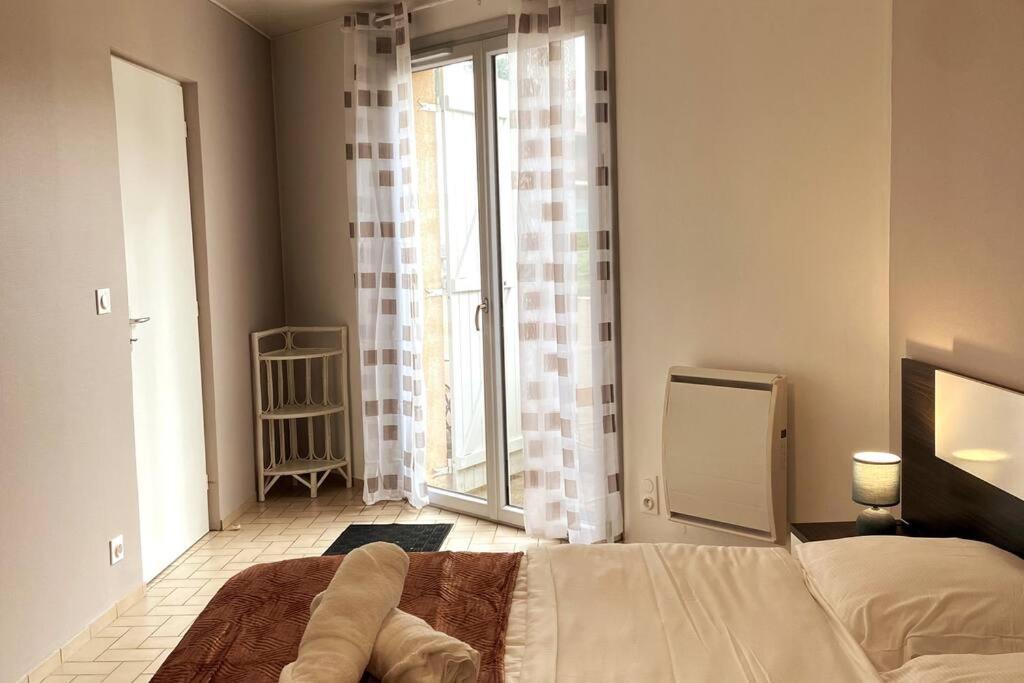 Le Saint-Amour Appartement Classe 2 Etoiles Esterno foto